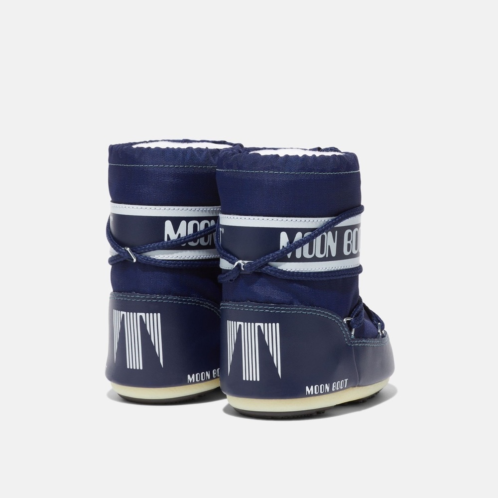 Worn once like new, Navy blue moon boots size 19/22 US 3C-5.5C